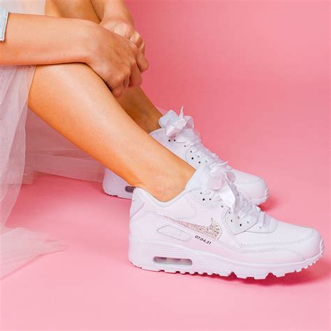 hochzeit nike air max|10 Nike Sneakers That Will Elevate Your Wedding Style.